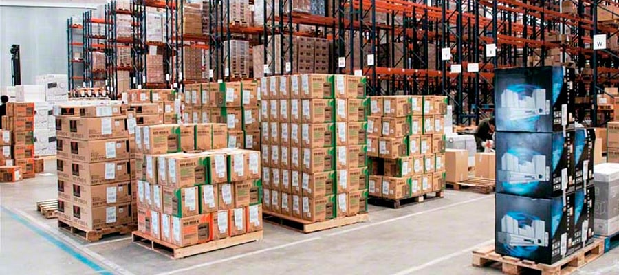 Almacén de lotes organizados